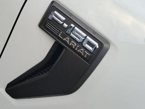 Used 2021 Ford F150 Lariat w/ Equipment Group 502A High image 8