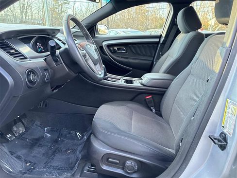 Used 2018 Ford Taurus SEL image 23