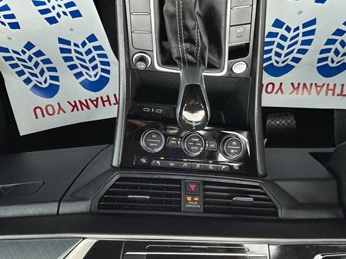 Used 2024 Volkswagen Jetta SE image 26