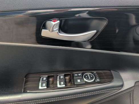 Used 2020 Kia Sorento LX w/ LX I4 Convenience Package image 10