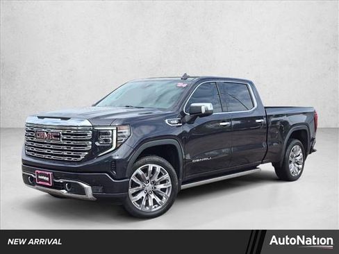 Used 2024 GMC Sierra 1500 Denali w/ Denali Reserve Package AWD/4WD image 1