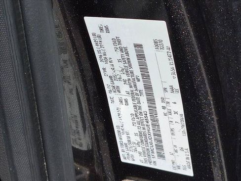 Used 2017 Ford Escape Titanium FWD image 21