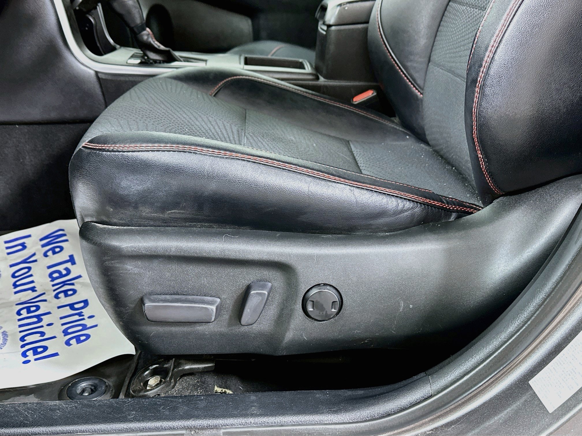 Used 2017 Toyota Camry SE FWD image 18