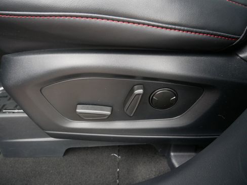 Used 2026 Ford Explorer ST-Line w/ ST-Line Street Pack AWD/4WD image 19