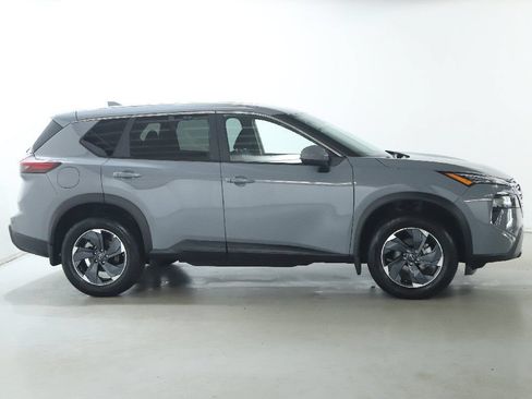 Certified 2026 Nissan Rogue SV w/ Cold Weather Package AWD/4WD image 11