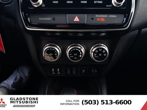 Used 2025 Mitsubishi Outlander Sport LE AWD/4WD image 17