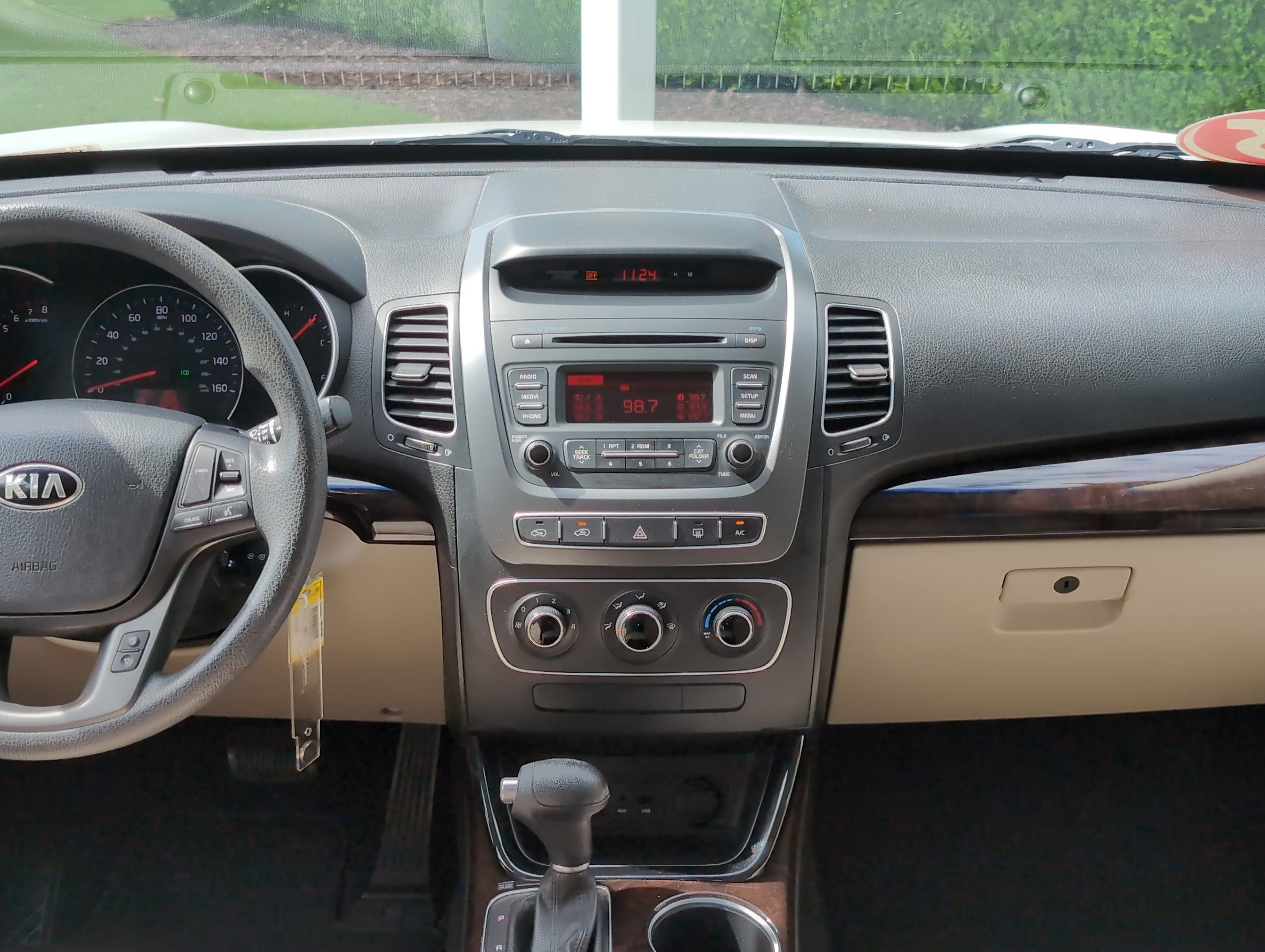 Used 2015 Kia Sorento LX FWD image 26
