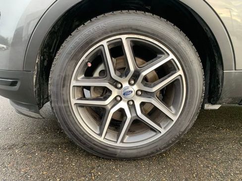 Used 2018 Ford Explorer Sport w/ Equipment Group 401A image 11