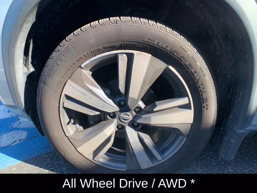 Used 2021 Nissan Rogue SL w/ Premium Package AWD/4WD image 9