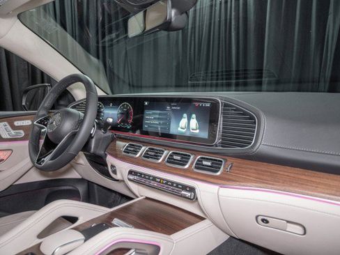 New 2026 Mercedes-Benz GLE 450 4MATIC Coupe image 16