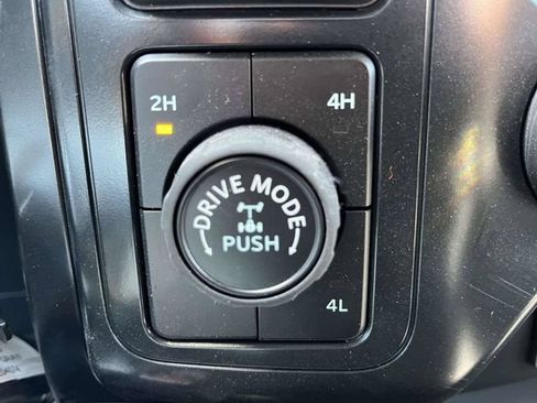 Used 2025 Ford F150 XL AWD/4WD image 12