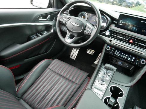 Used 2025 Genesis G70 2.5T w/ Sport Prestige Package AWD/4WD image 9