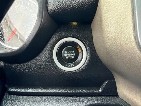 Used 2020 RAM 3500 Laramie RWD image 33