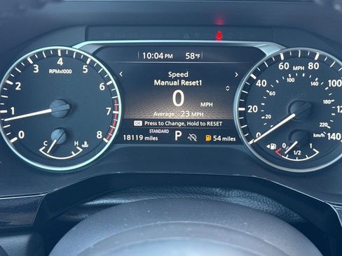 Used 2025 Nissan Pathfinder SV FWD image 27