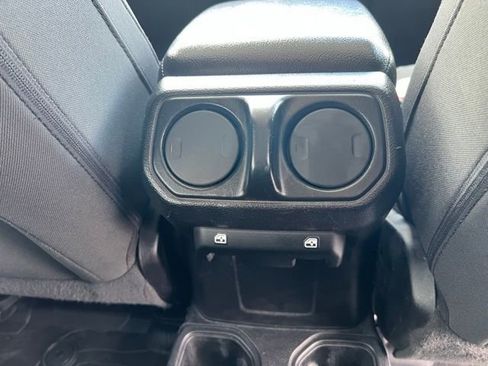 Used 2021 Jeep Wrangler Unlimited Sport AWD/4WD image 33