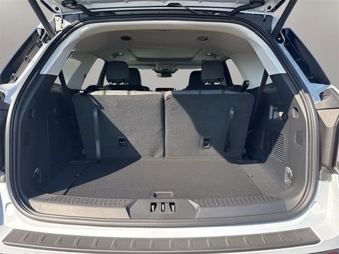 New 2025 Ford Explorer Active w/ Active Comfort Package image 13