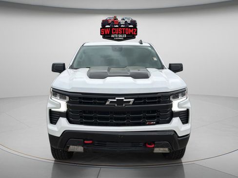 Used 2023 Chevrolet Silverado 1500 LT Trail Boss w/ Protection Package AWD/4WD image 2