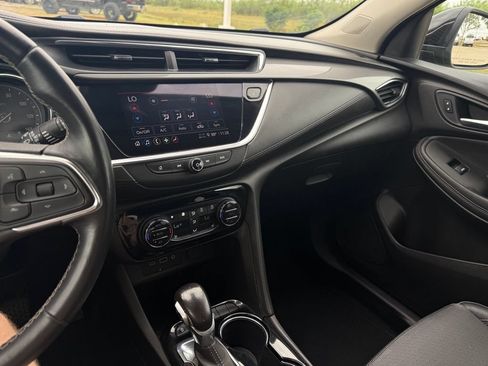 Used 2021 Buick Encore GX Select AWD/4WD image 18