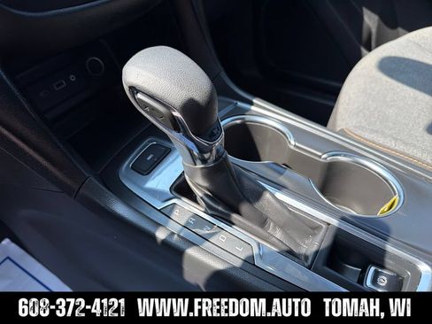 Used 2024 Chevrolet Equinox LT AWD/4WD image 23