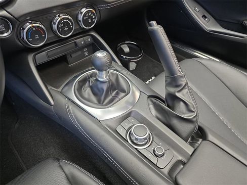 New 2025 MAZDA MX-5 Miata Grand Touring image 18