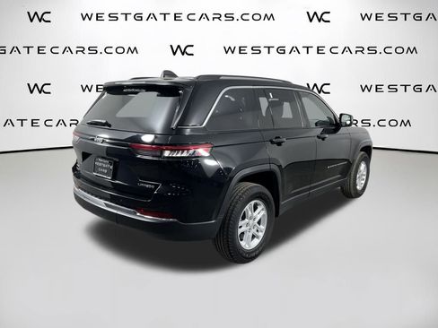 Used 2023 Jeep Grand Cherokee Laredo image 51