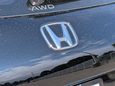 Certified 2025 Honda HR-V LX image 27