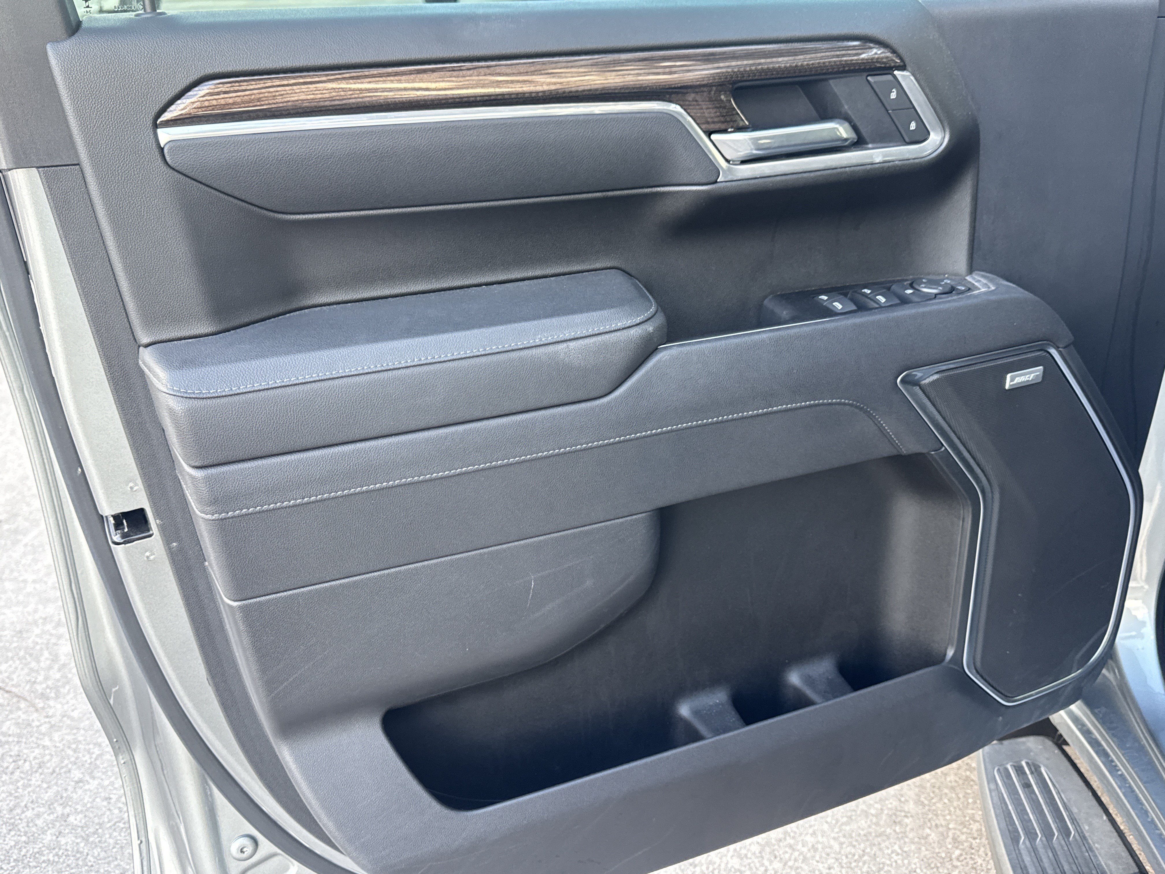 Used 2025 Chevrolet Silverado 1500 RST w/ Texas Edition Plus RWD image 8