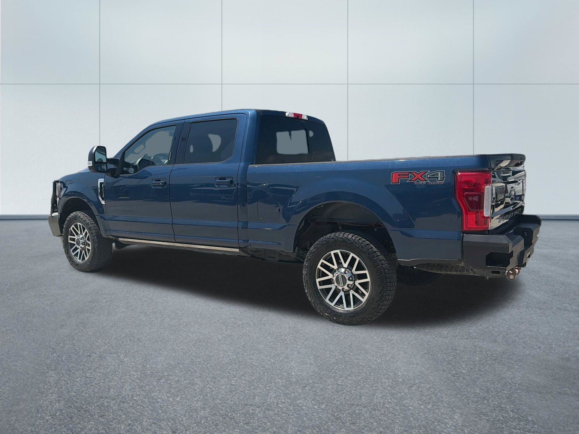Used 2019 Ford F250 Lariat w/ Lariat Ultimate Package AWD/4WD image 9