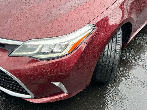 Used 2016 Toyota Avalon Touring image 3