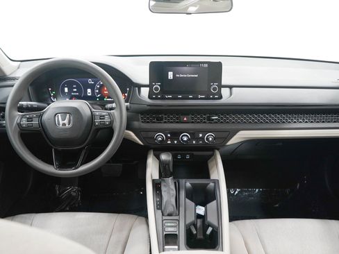 Used 2023 Honda Accord LX image 14
