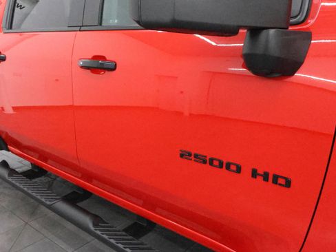Used 2024 Chevrolet Silverado 2500 LT w/ Z71 Sport Edition image 30
