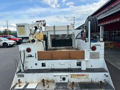 Used 2017 Ford F550 4x4 Crew Cab Super Duty image 17