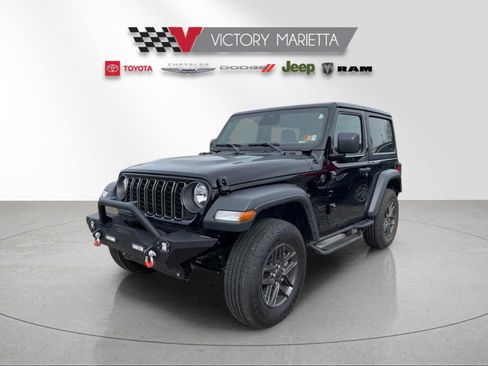 Used 2025 Jeep Wrangler Sport image 1