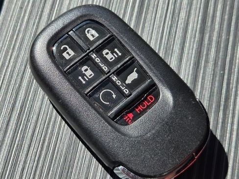 Used 2025 Honda Odyssey Elite image 36