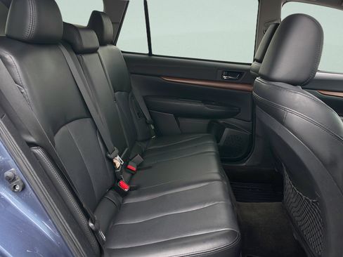 Used 2013 Subaru Outback 2.5i Limited image 22