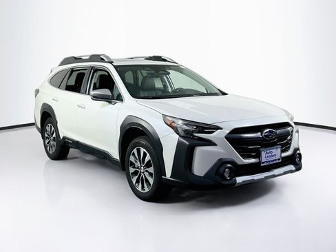 Used 2024 Subaru Outback Touring AWD/4WD image 3