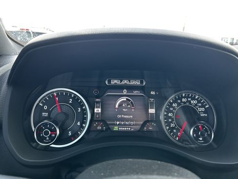 Used 2021 RAM 1500 Big Horn image 17