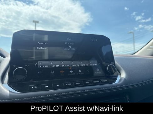 Used 2023 Nissan Rogue SL w/ SL Premium Package AWD/4WD image 22