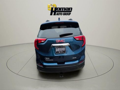 Used 2021 GMC Terrain AWD SLE w/ Driver Convenience Package image 4