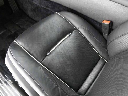 Used 2015 Rolls-Royce Wraith image 30