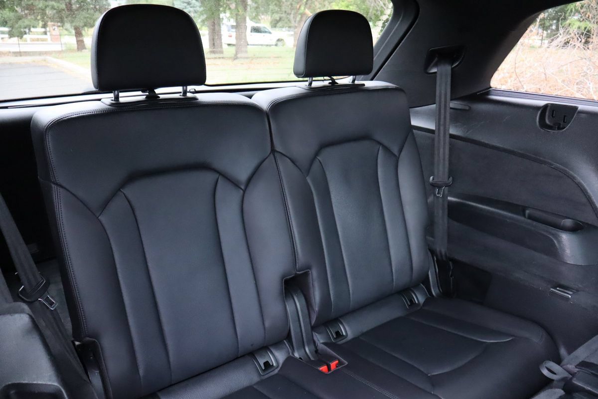 Used 2017 Audi Q7 3.0T Prestige AWD/4WD image 22