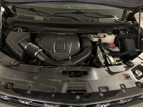 Used 2024 Chevrolet Traverse RS image 31