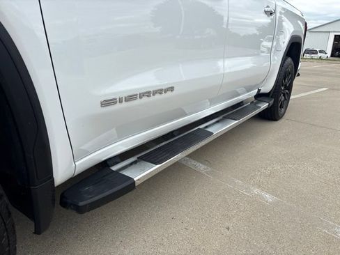 Used 2025 GMC Sierra 1500 SLT w/ SLT Premium Package AWD/4WD image 47
