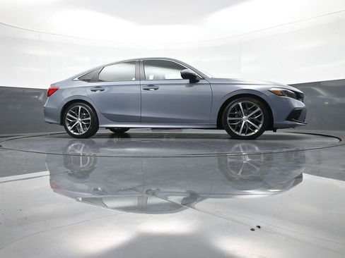 Certified 2022 Honda Civic Touring image 31