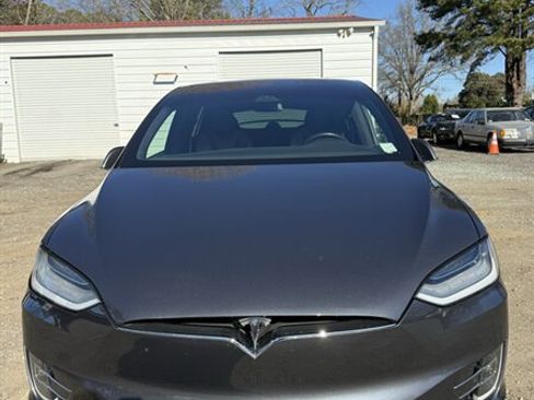 Used 2020 Tesla Model X Long Range image 1