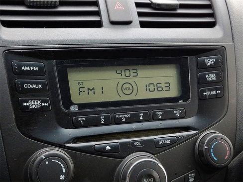 Used 2005 Honda Accord LX image 4