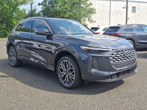 New 2025 Audi Q5 Premium Plus image 10