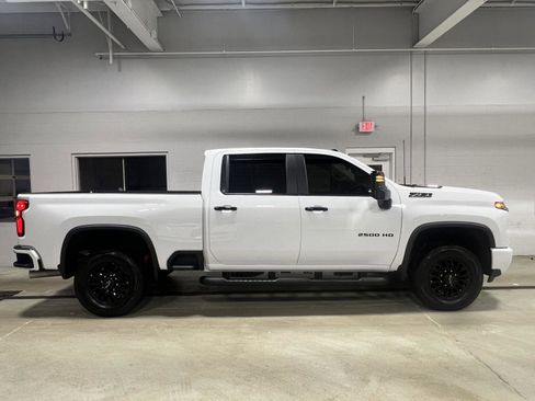 Certified 2024 Chevrolet Silverado 2500 LT w/ Z71 Sport Edition image 8