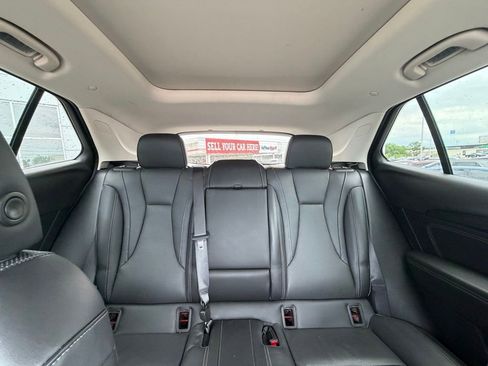 Used 2021 Buick Envision Essence FWD image 17