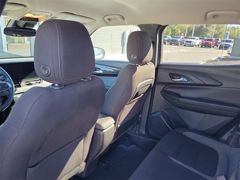 Used 2024 Chevrolet TrailBlazer LT w/ LT Cold Weather Package image 27